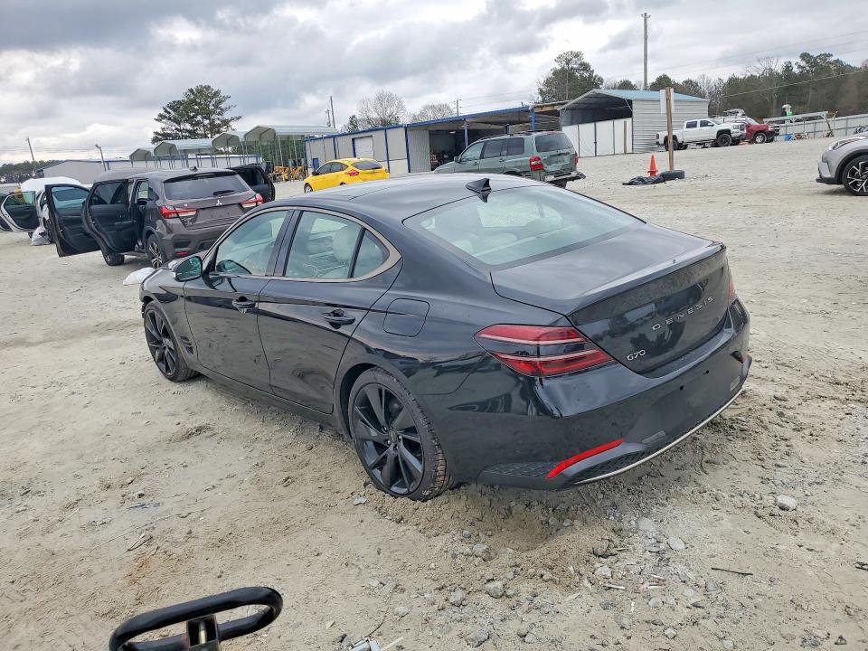 2023 Genesis G70 Base