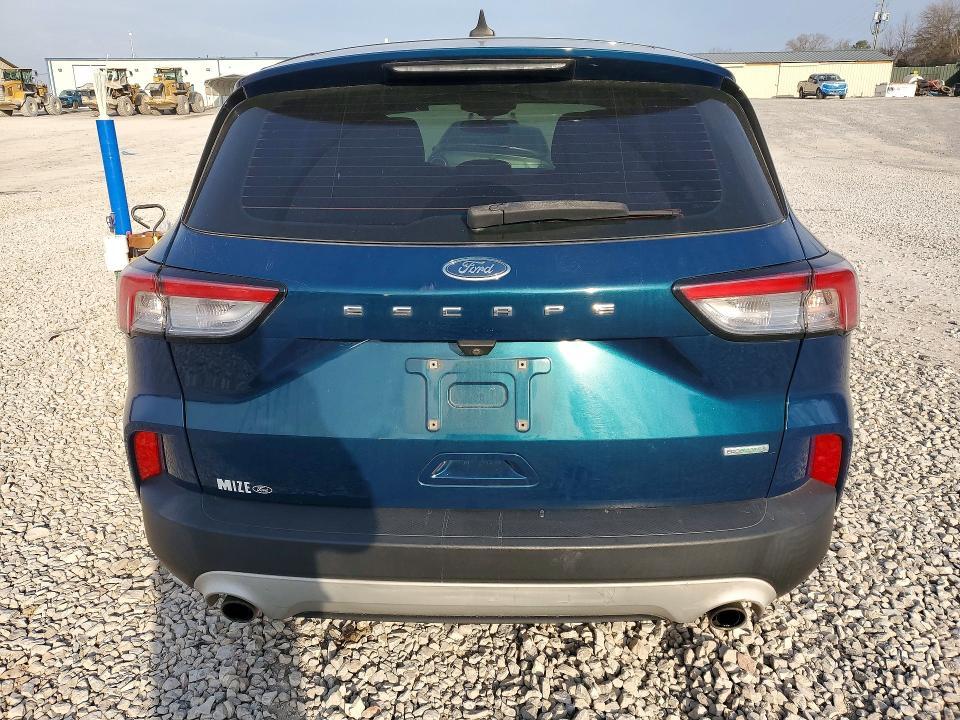 2020 Ford Escape s