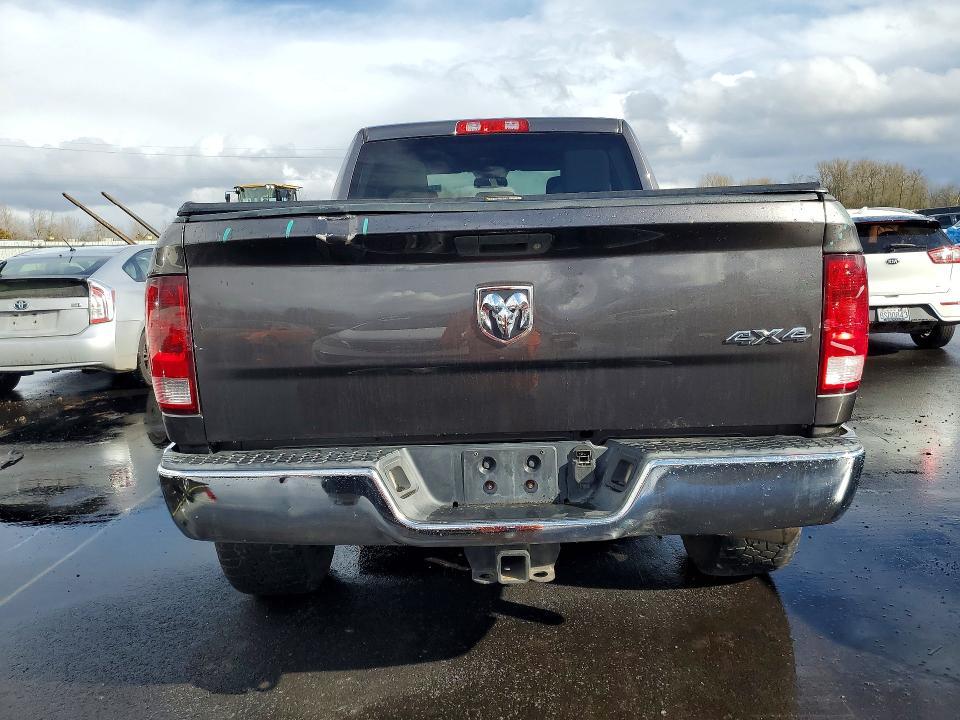 2016 Dodge Ram 2500 st