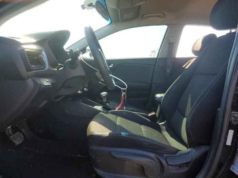 2019 KIA Rio s