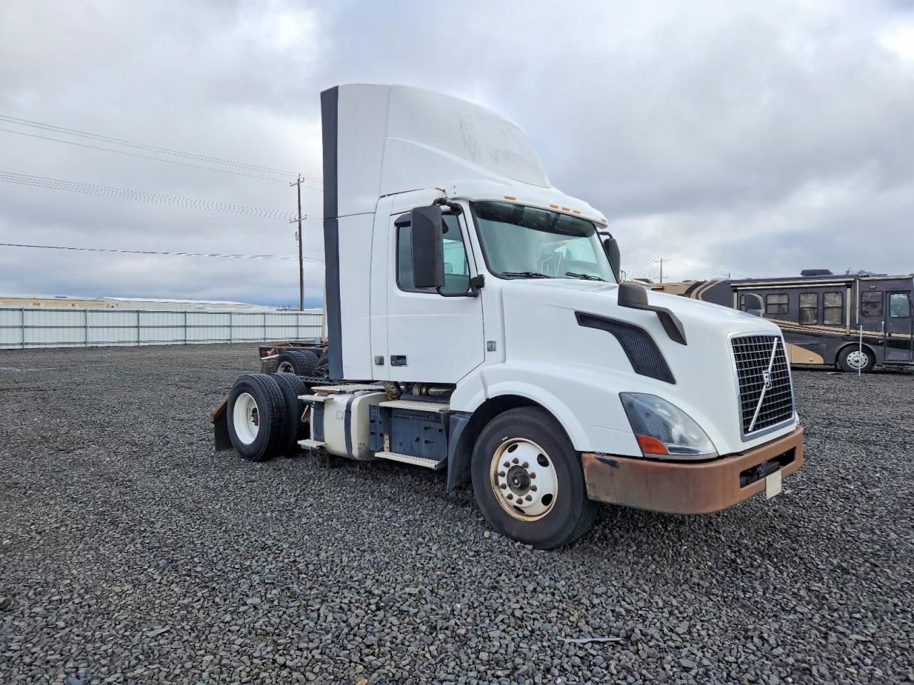 2018 Volvo VNL Semi Truck