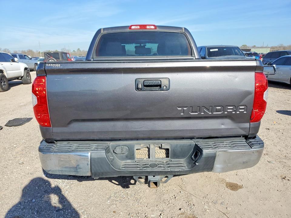 2015 Toyota Tundra Crewmax SR5