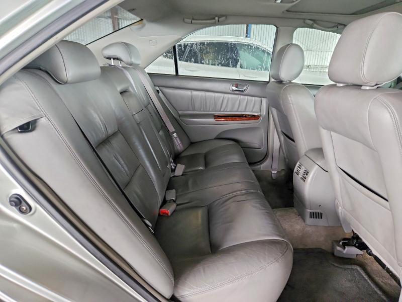 2003 Toyota Camry le