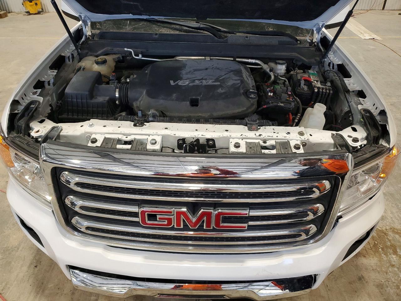 2018 GMC Canyon SLE