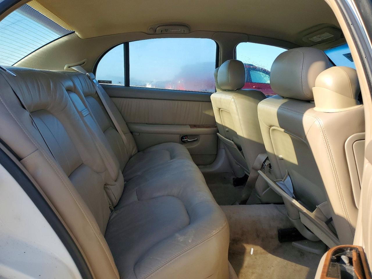 2001 Buick Park Avenue