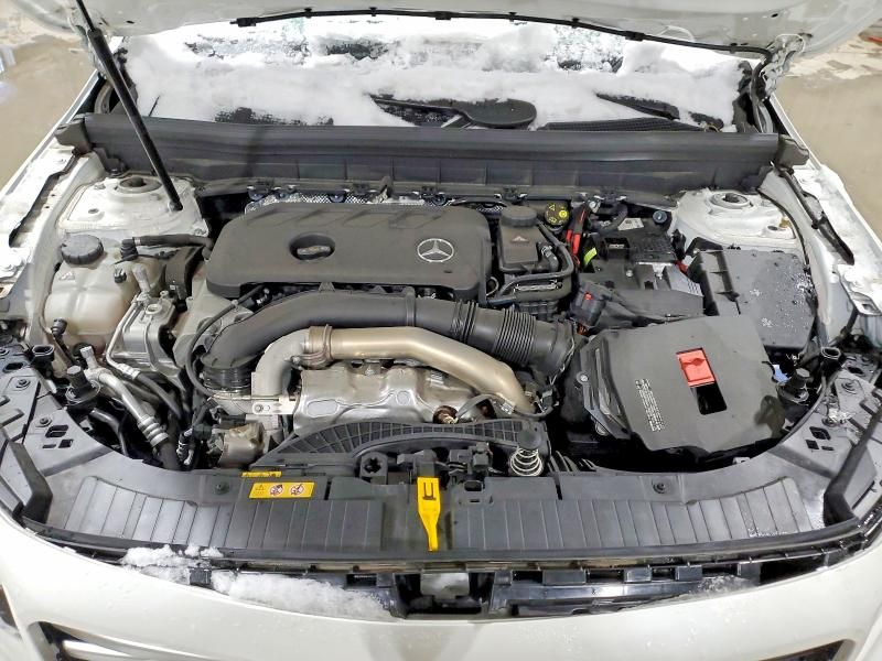 2025 Mercedes-Benz Glb 250 4matic