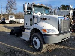 2016 Peterbilt 382 Semi Truck en venta en Conway, AR