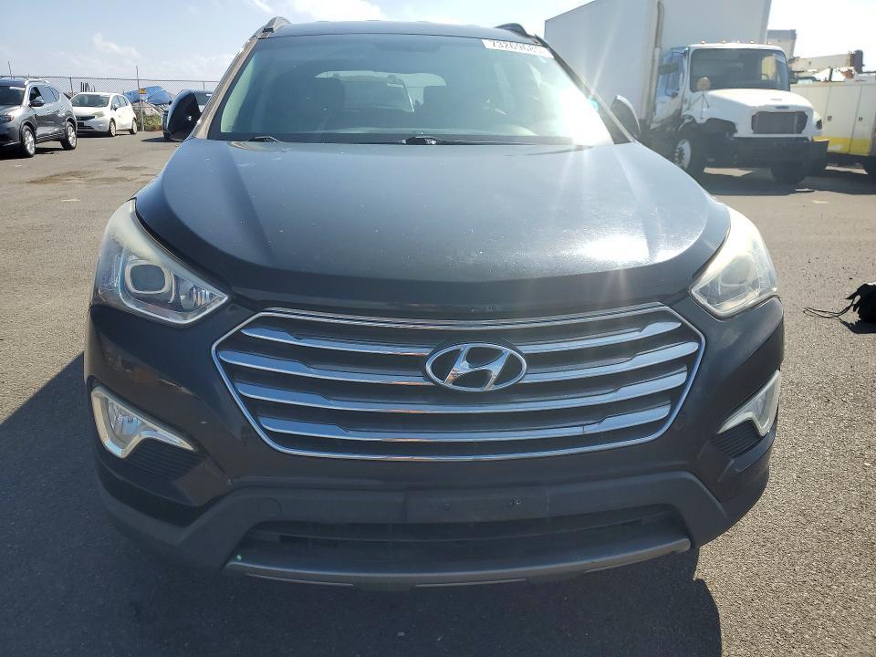 2013 Hyundai Santa fe gls
