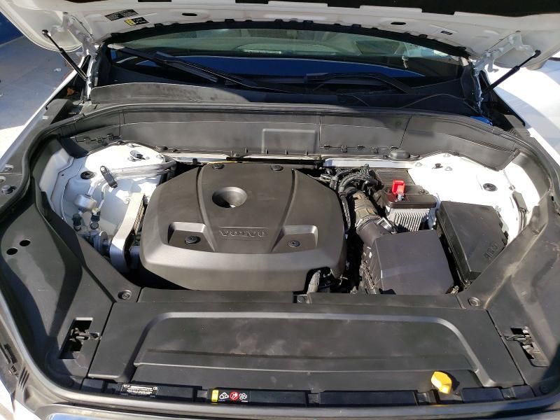 2021 Volvo Xc90 T6 Momentum