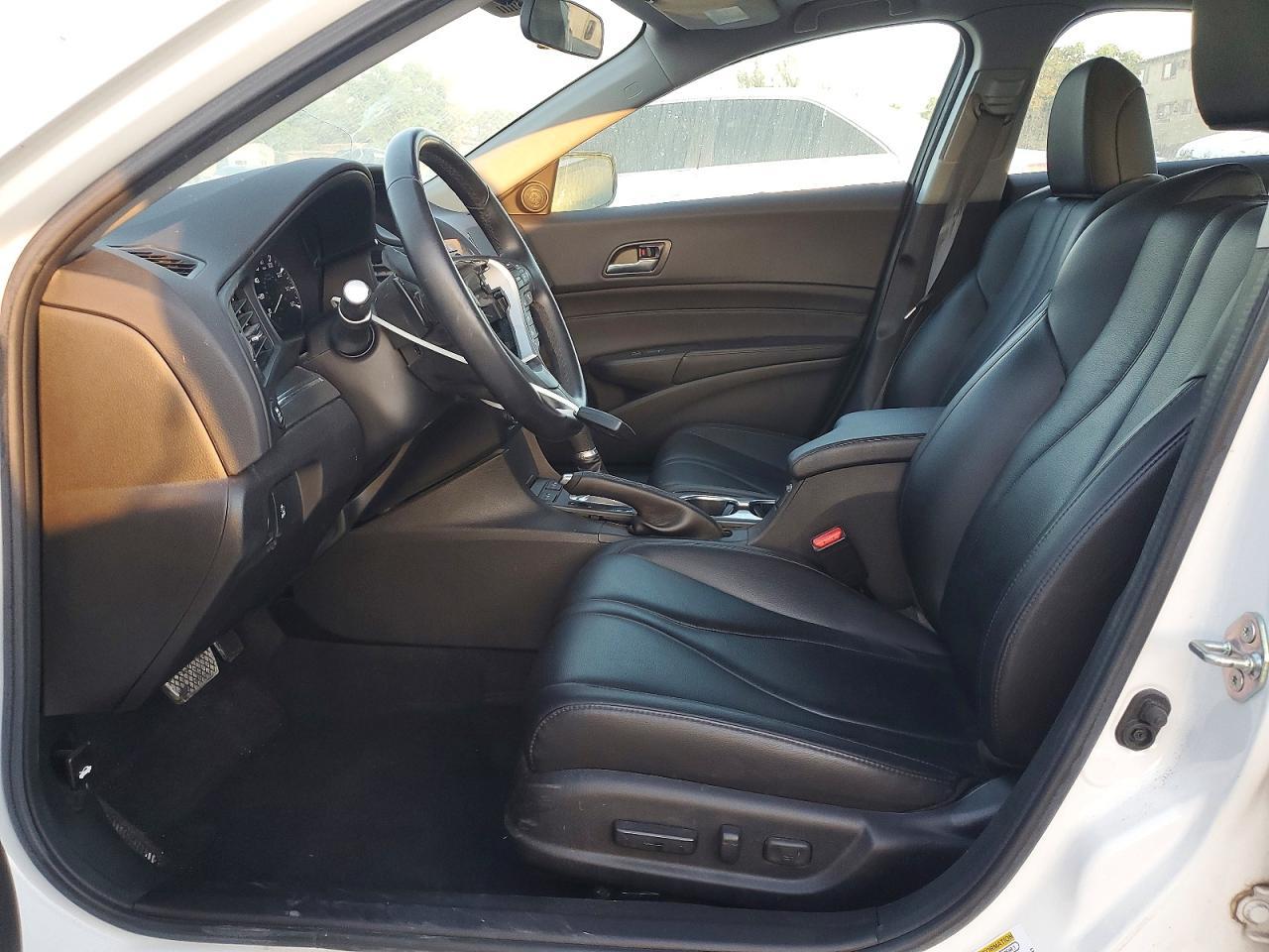 2020 Acura ILX