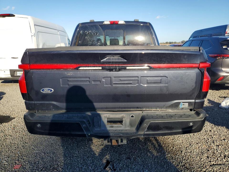 2022 Ford F150 Lightning pro