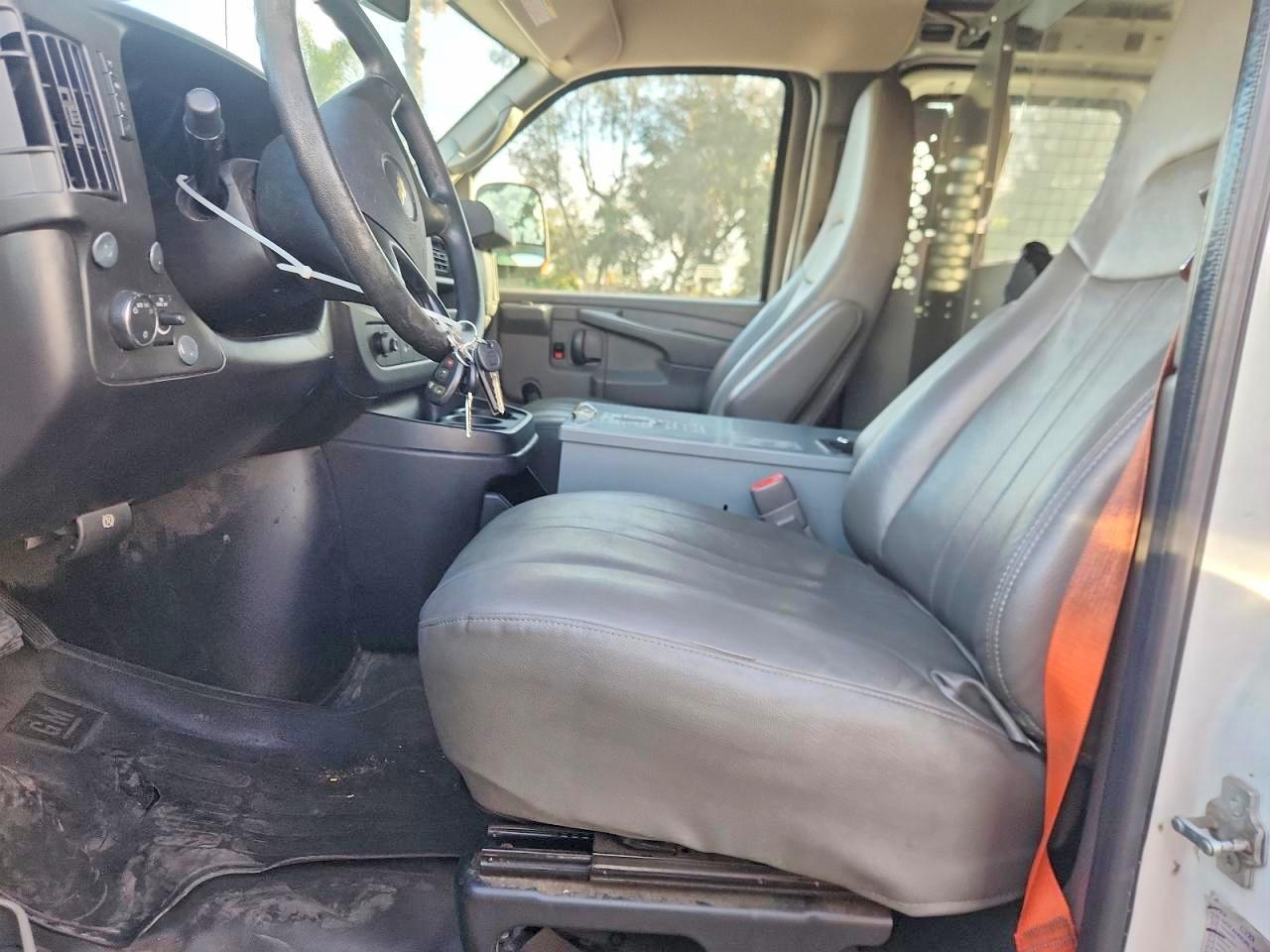 2013 Chevrolet Express G2500