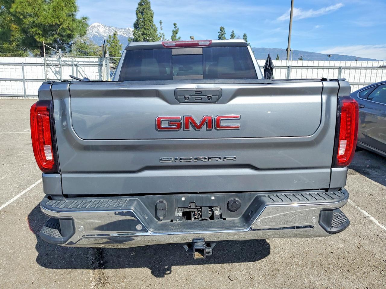 2020 GMC Sierra C1500 slt