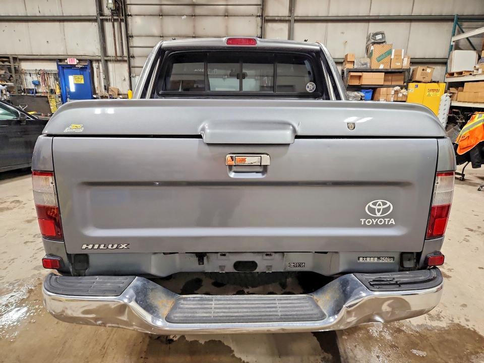 1998 Toyota Hilux