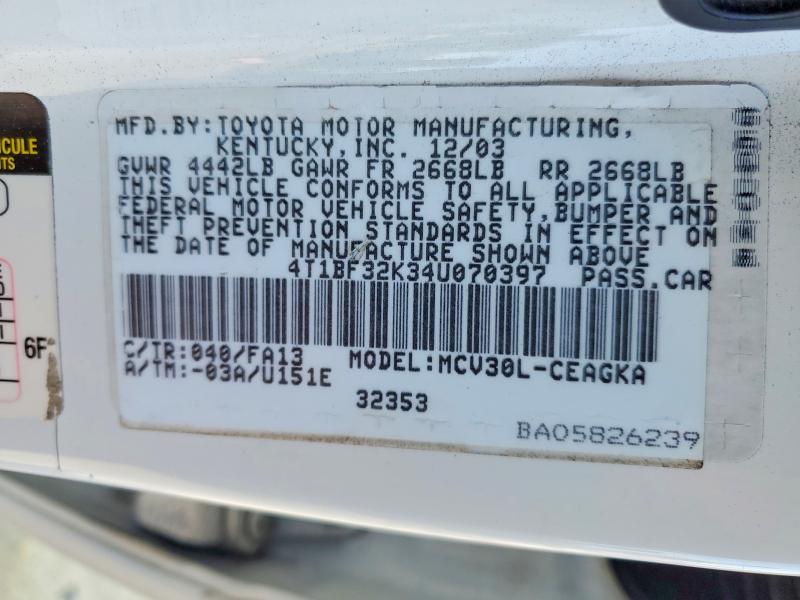 2004 Toyota Camry le