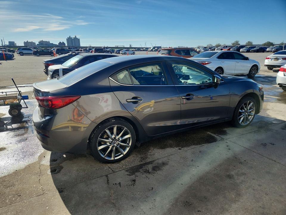 2018 Mazda 3 Touring