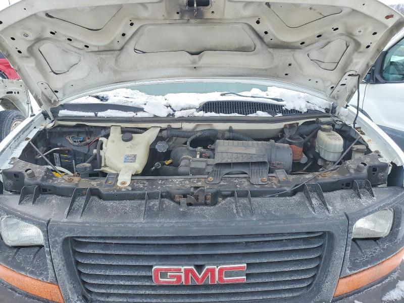 2010 GMC Savana 3500 Utility / Service van