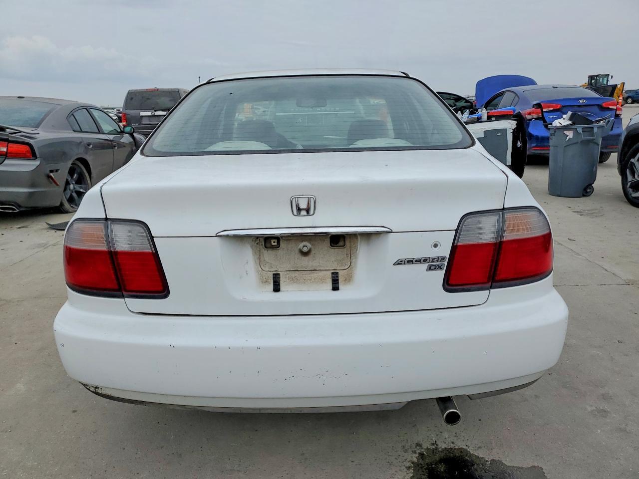 1996 Honda Accord dx