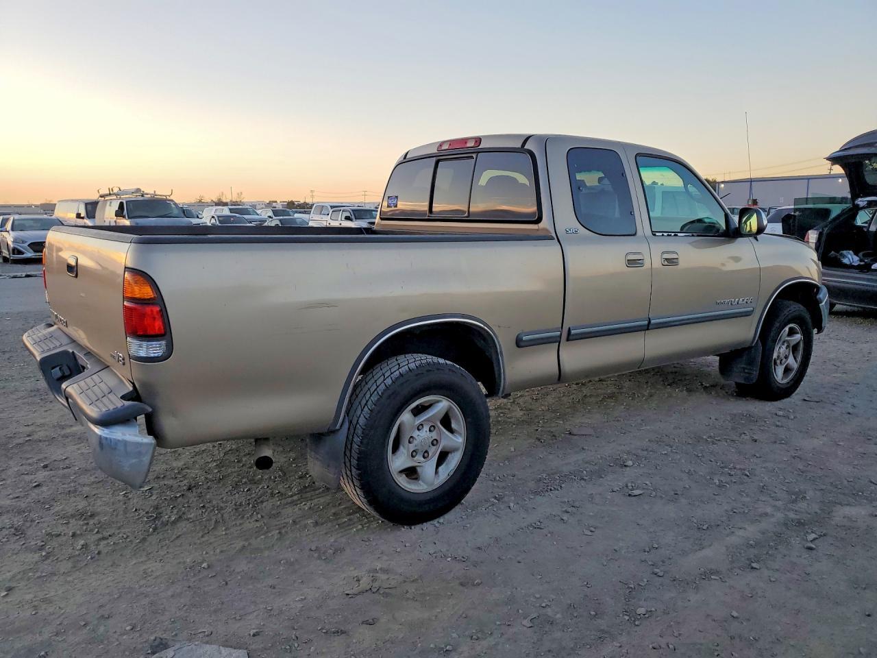 2001 Toyota Tundra Access cab