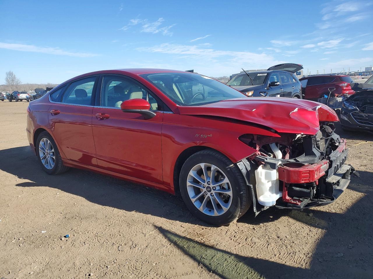2020 Ford Fusion se