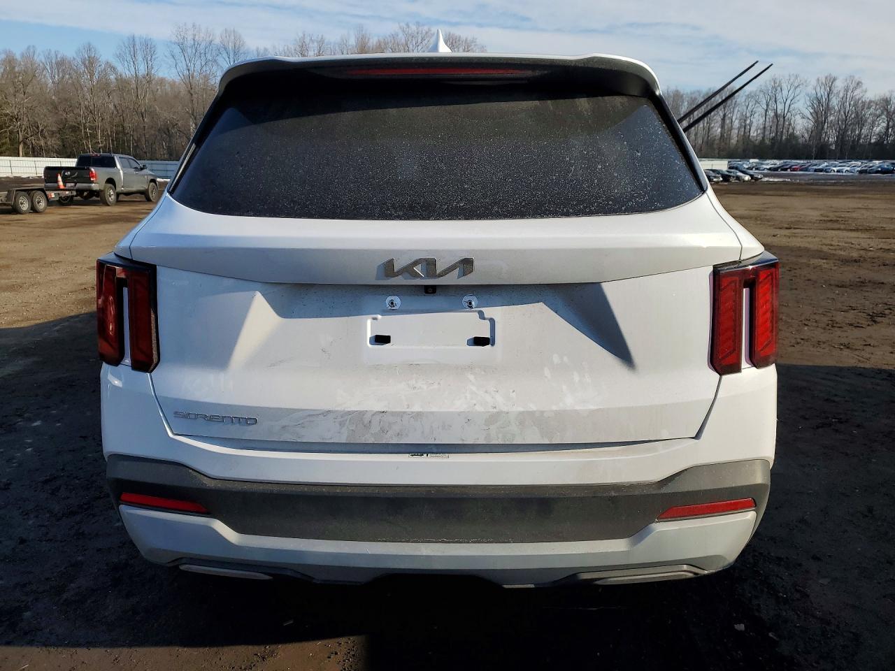 2025 KIA Sorento lx