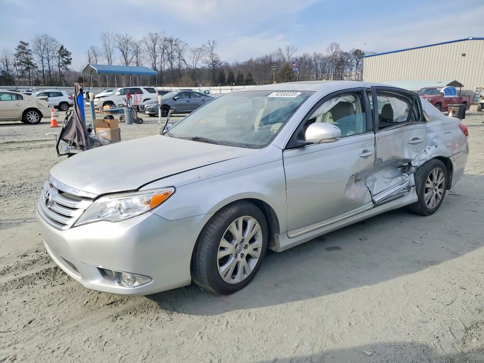 2011 Toyota Avalon Base