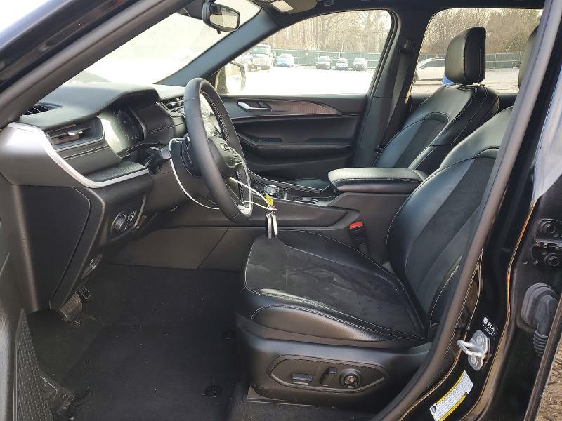 2024 Jeep Grand Cherokee Laredo