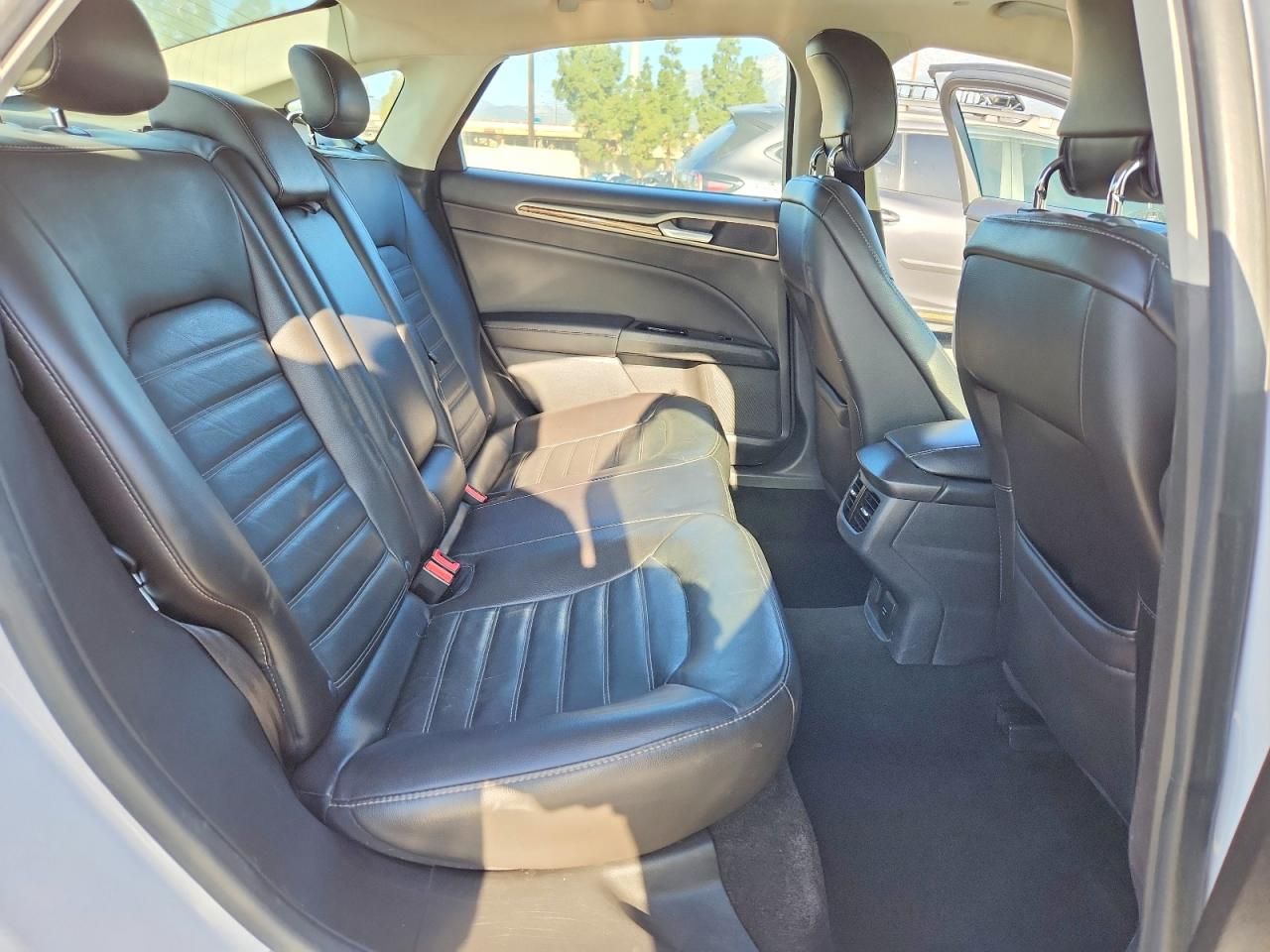 2013 Ford Fusion se Hybrid