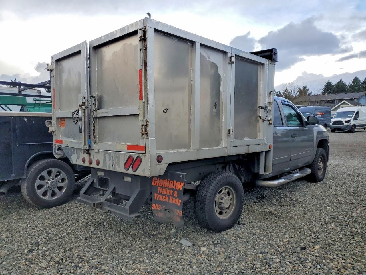 2007 Chevrolet Silverado Dump Truck
