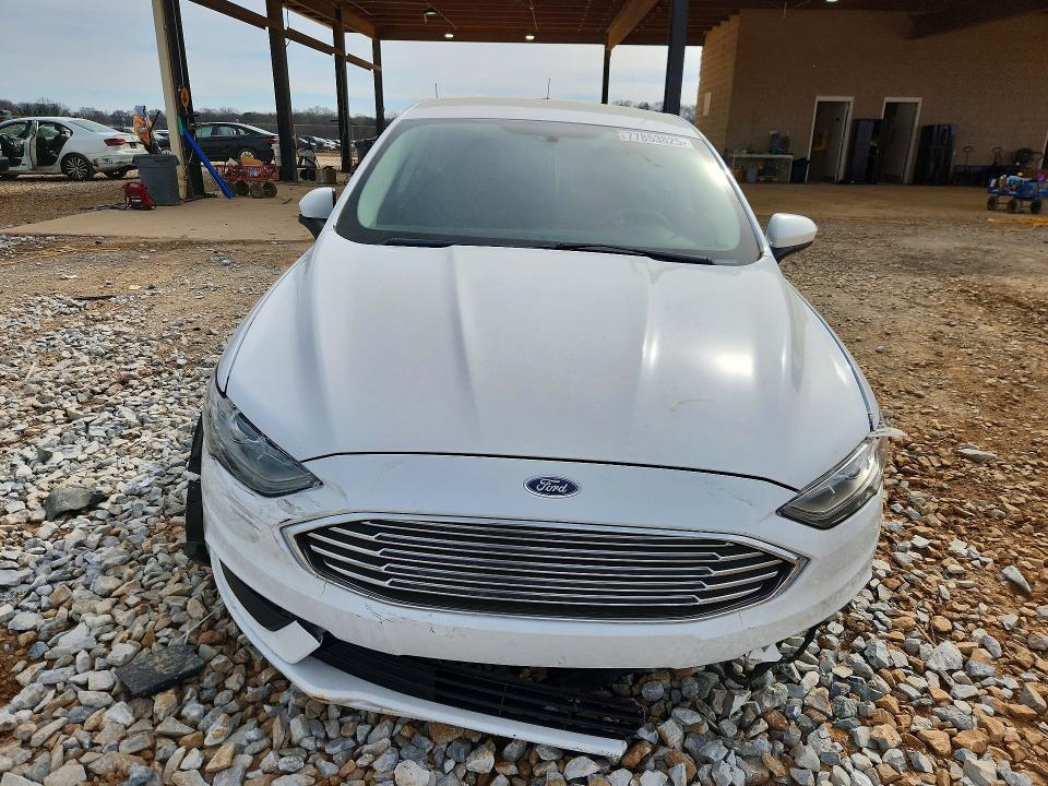 2018 Ford Fusion se Hybrid