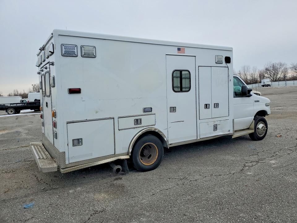 2017 Ford E350 Ambulance