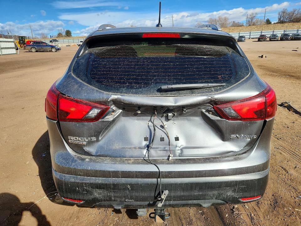 2018 Nissan Rogue Sport sv