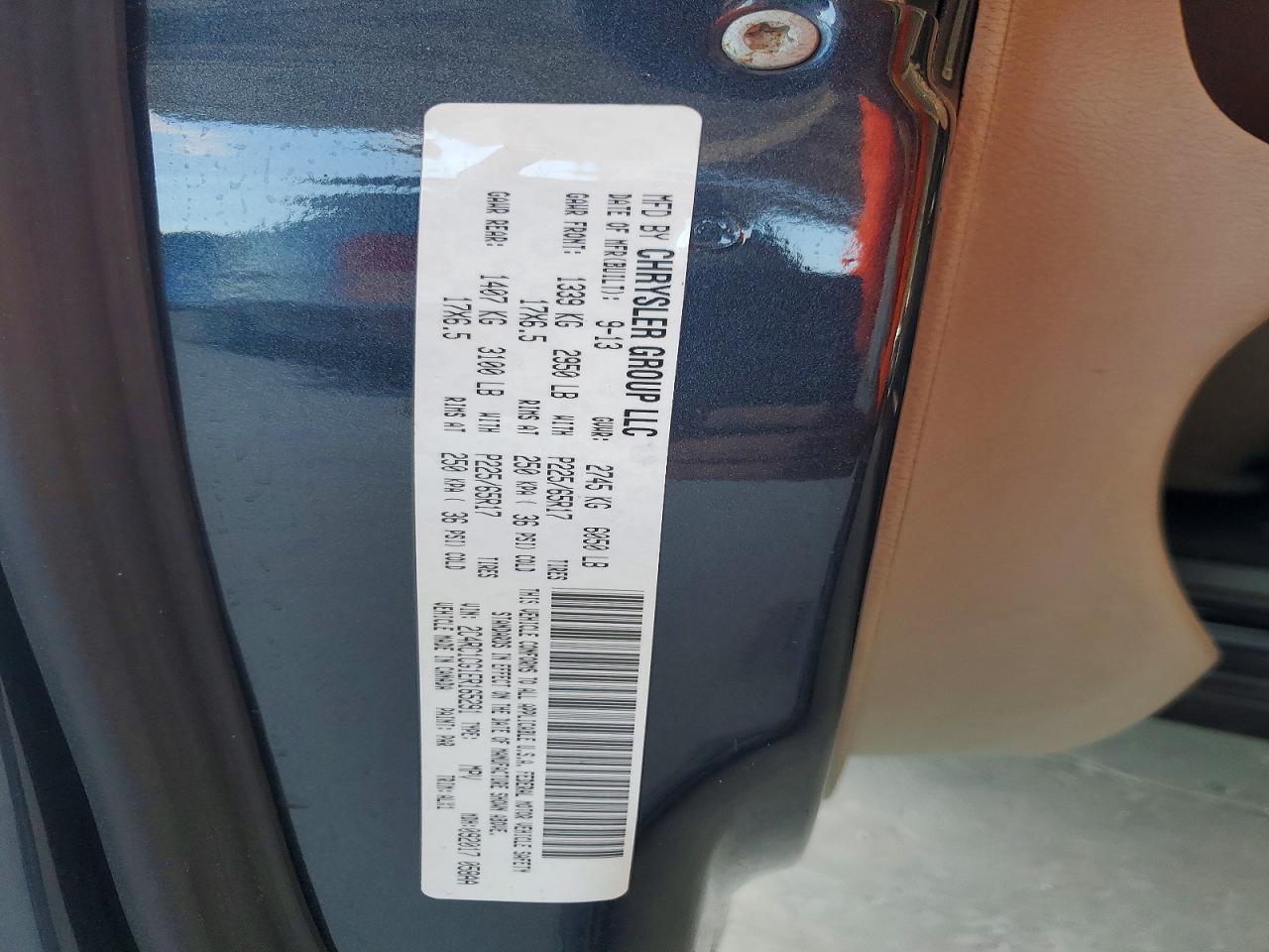 2014 Chrysler Town & Country Touring l