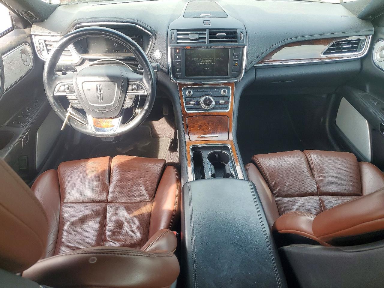 2017 Lincoln Continental Reserve