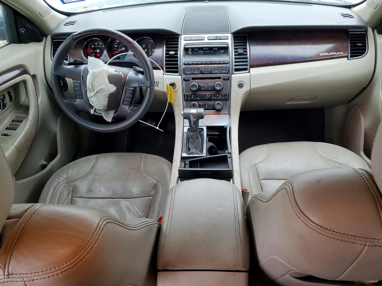 2010 Ford Taurus Limited
