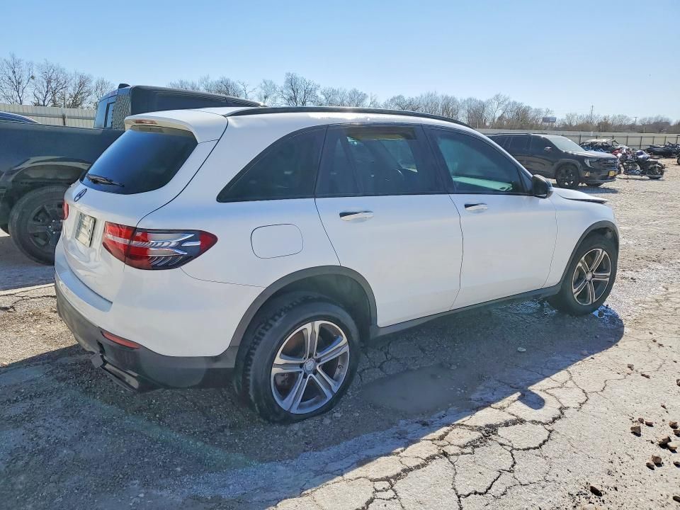2017 Mercedes-Benz Glc 300