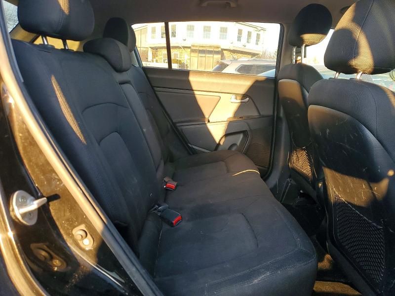 2013 KIA Sportage lx