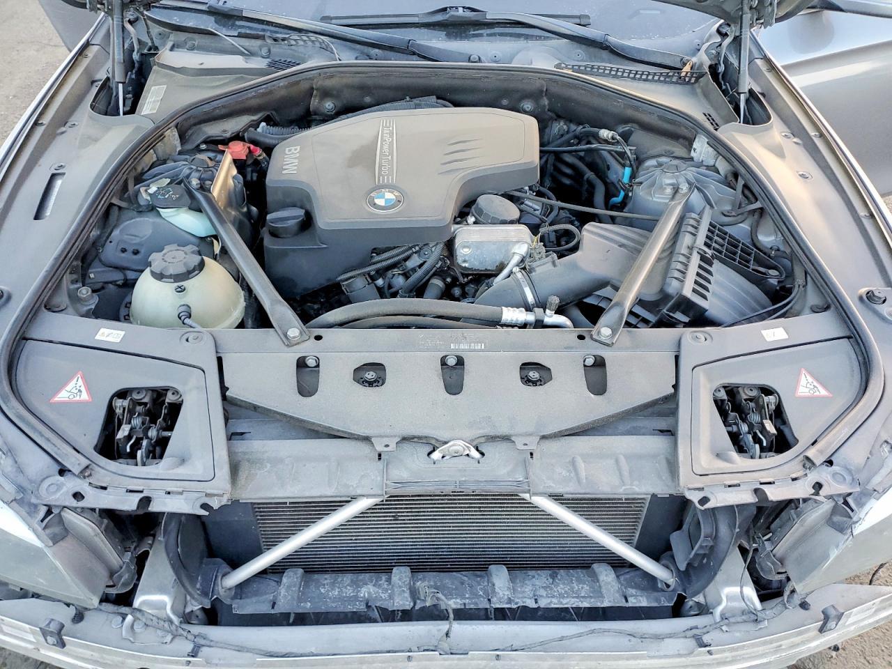 2012 BMW 528 i