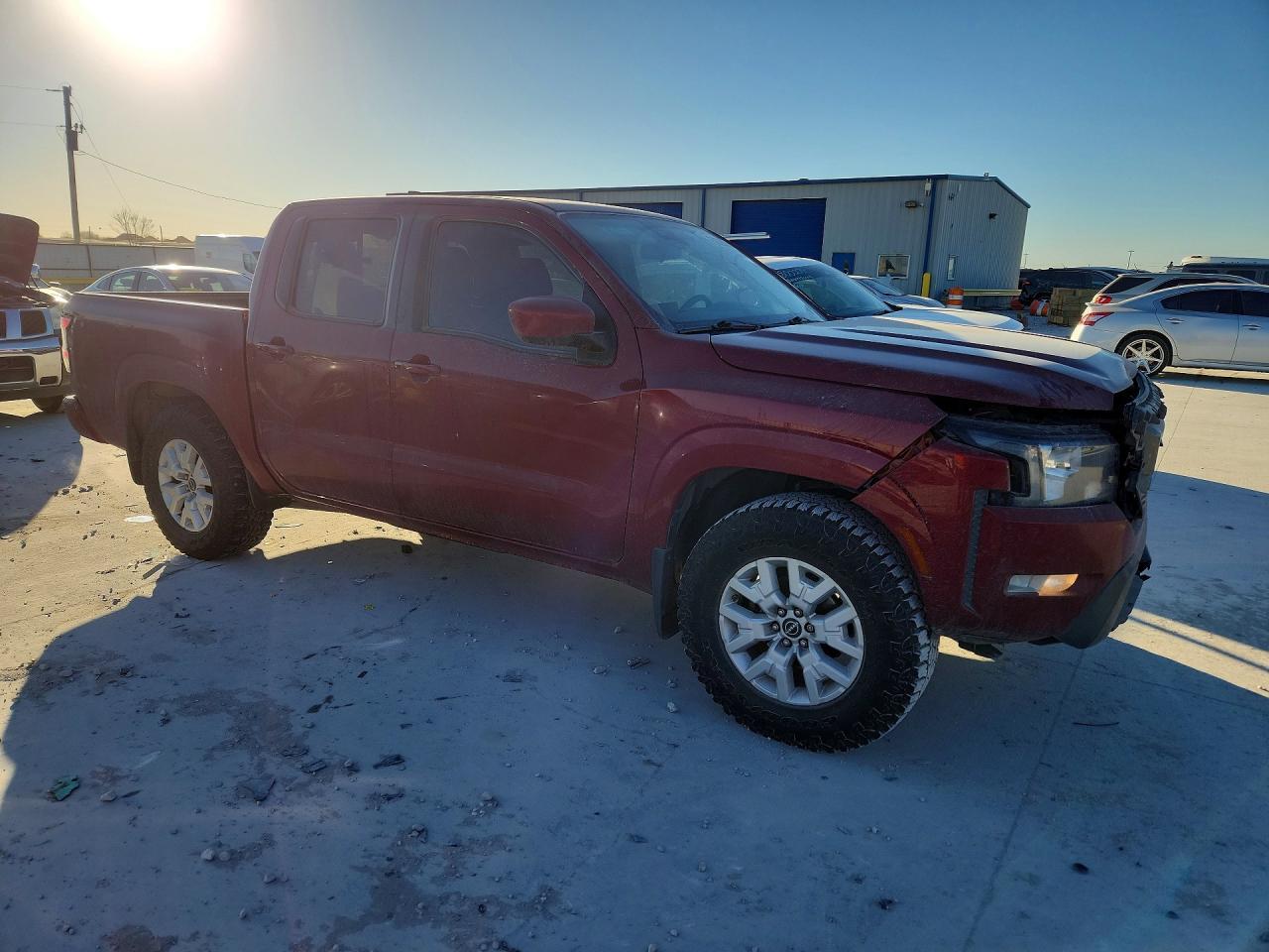 2022 Niss Frontier SV