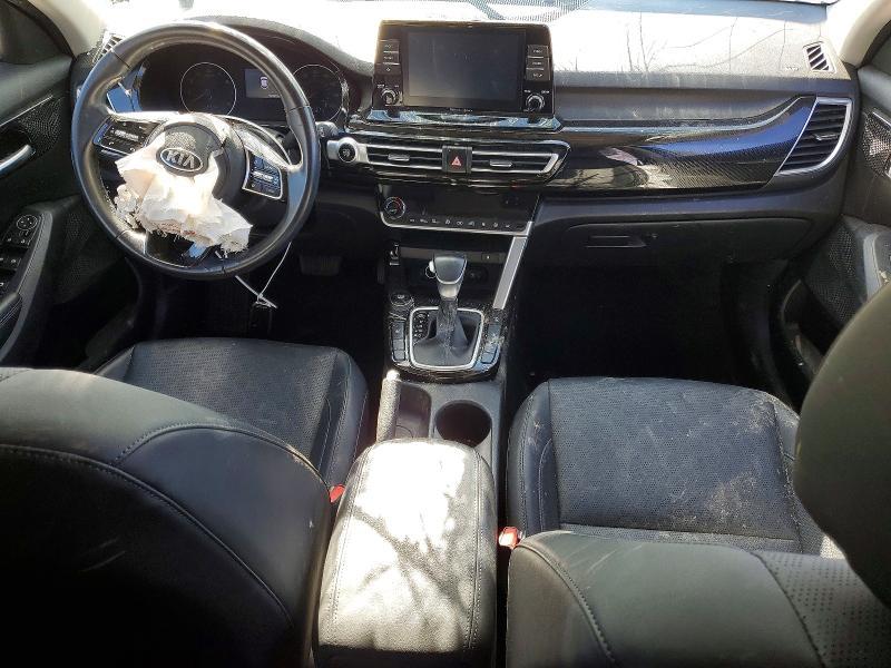 2021 KIA Seltos ex
