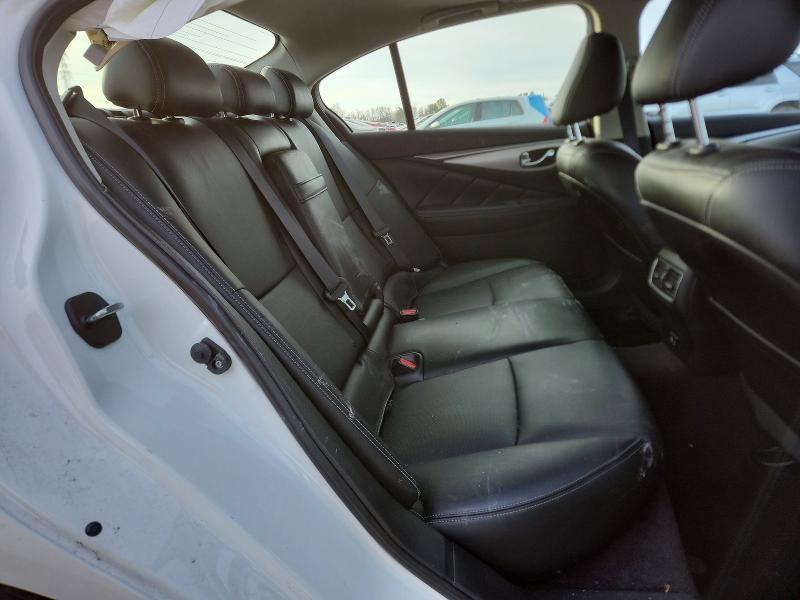 2022 Infiniti Q50 Luxe