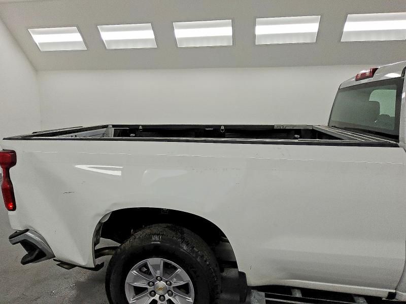 2025 Chevrolet Silverado C1500