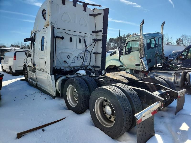 2022 Freightliner Cascadia 126 Semi Truck