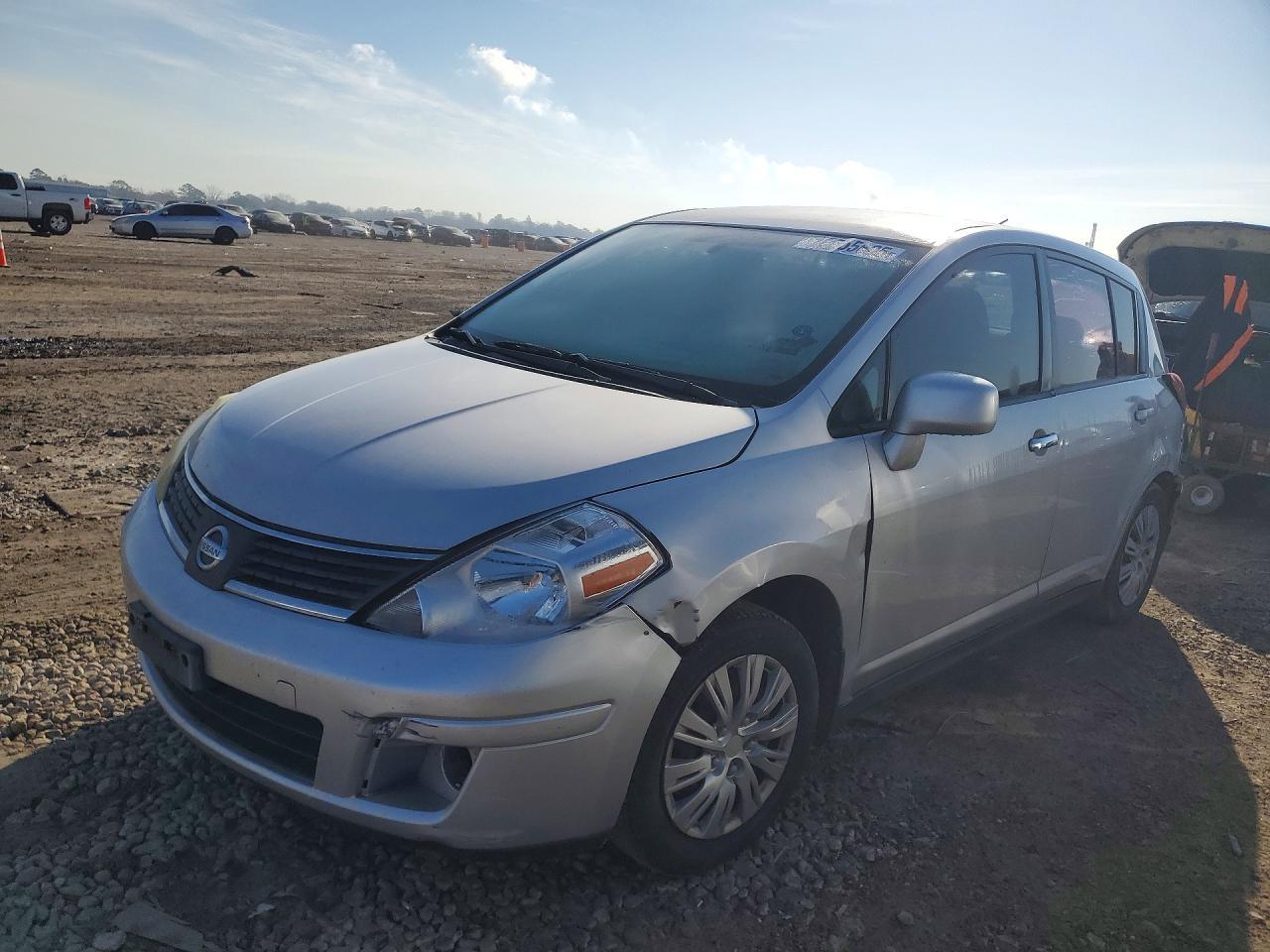 2008 Nissan Versa s