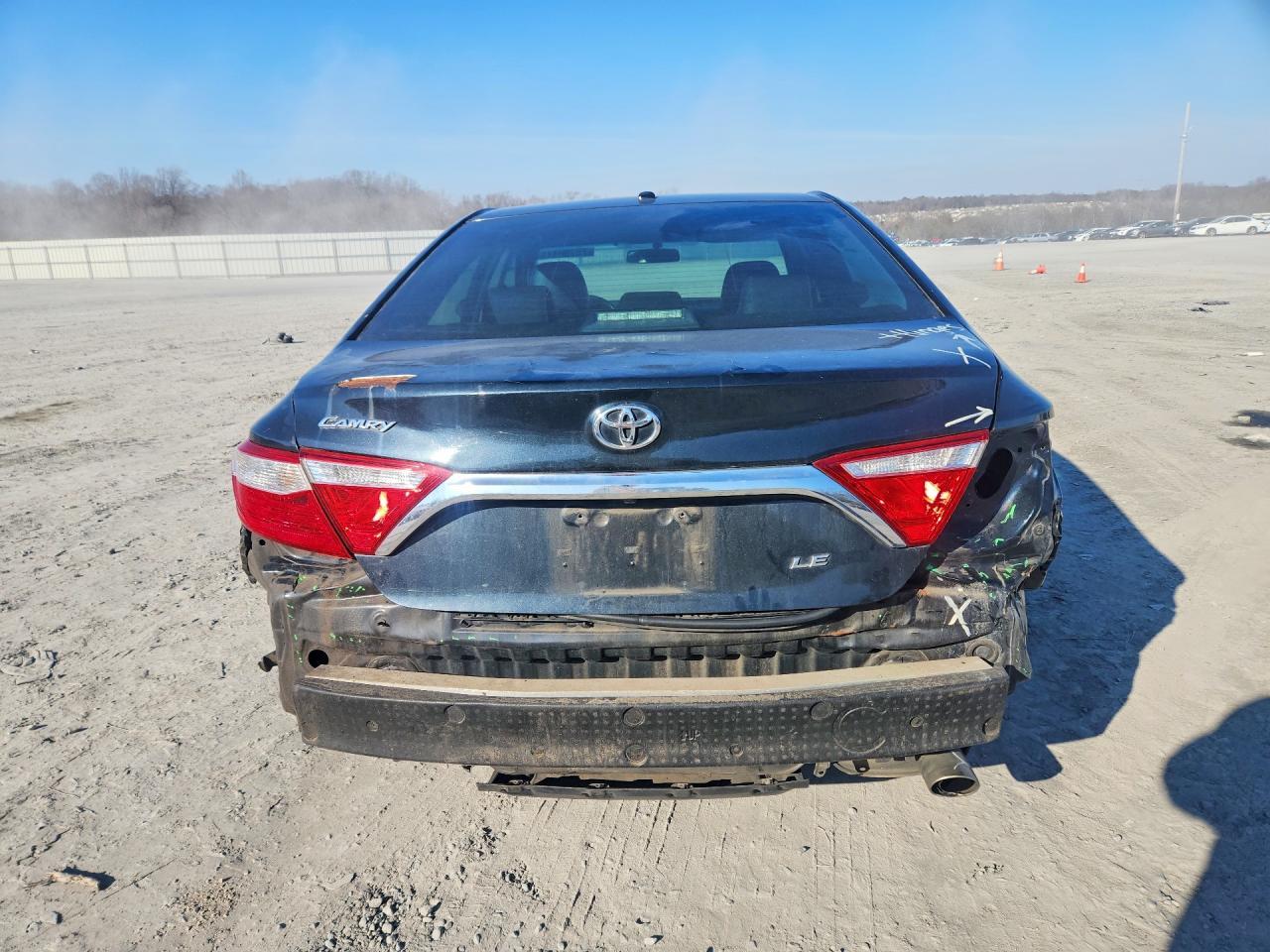 2017 Toyota Camry le