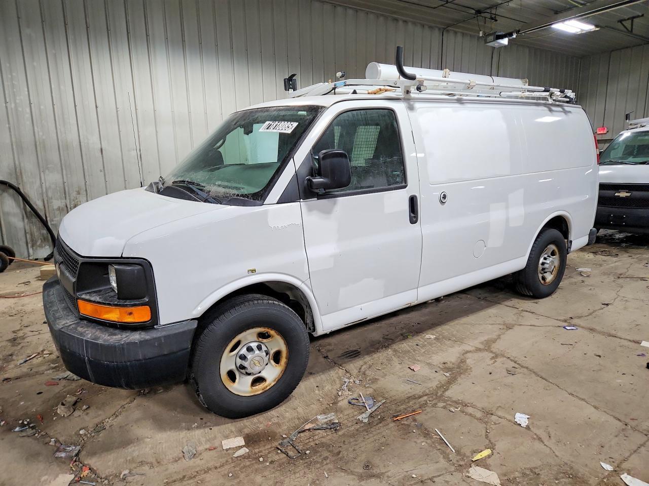 2013 Chevrolet Express G2500