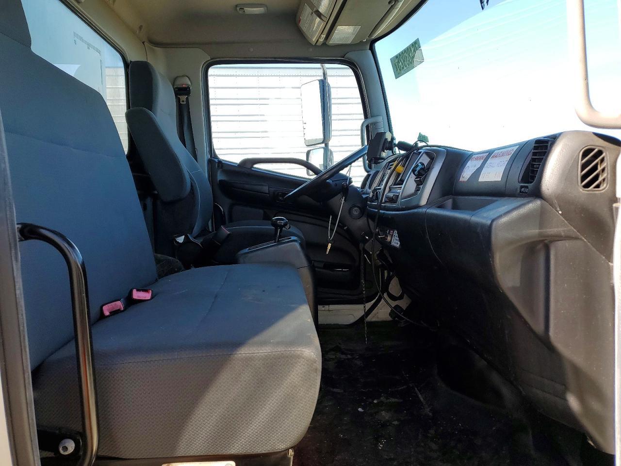 2012 Hino Hino 338