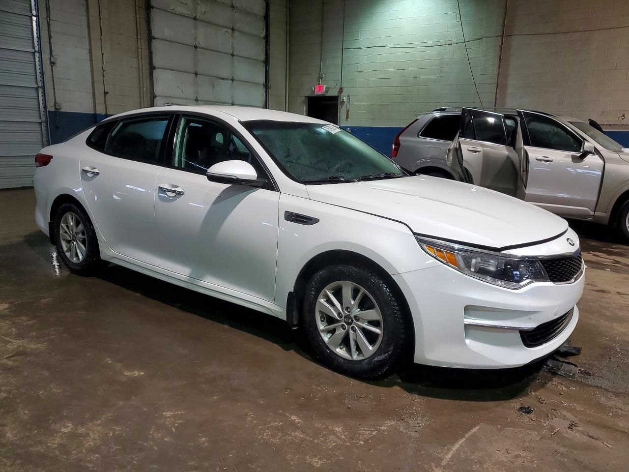 2016 KIA Optima lx