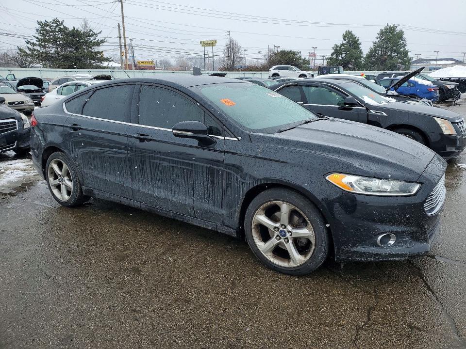 2016 Ford Fusion se