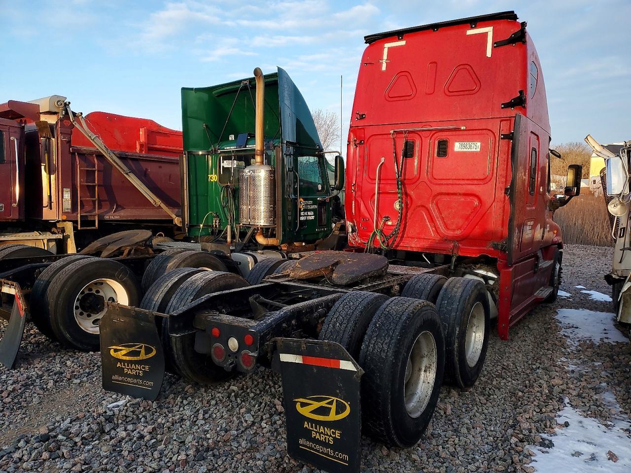 2016 Freightliner Cascadia 125 Semi Truck